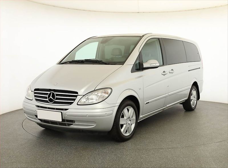 Mercedes-Benz Viano (2009) Trend 3.0 CDI, ČR - fotka 2 z 18