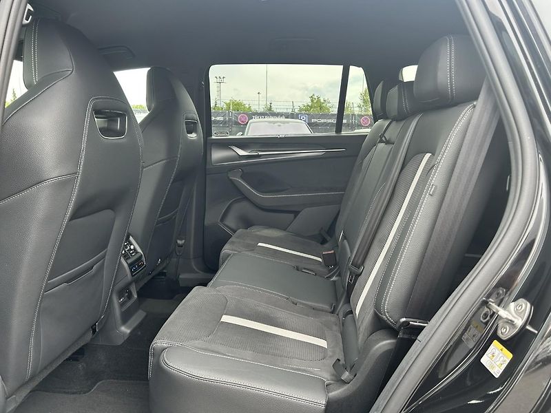 Škoda Kodiaq 2,0TDi 142kW SPORTLINE DSG 4x4 - fotka 13 z 22