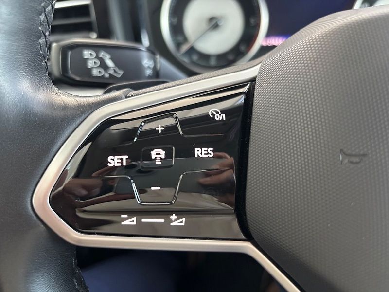 Volkswagen Touareg 3.0 TDI 170kW Tiptronic - fotka 7 z 17