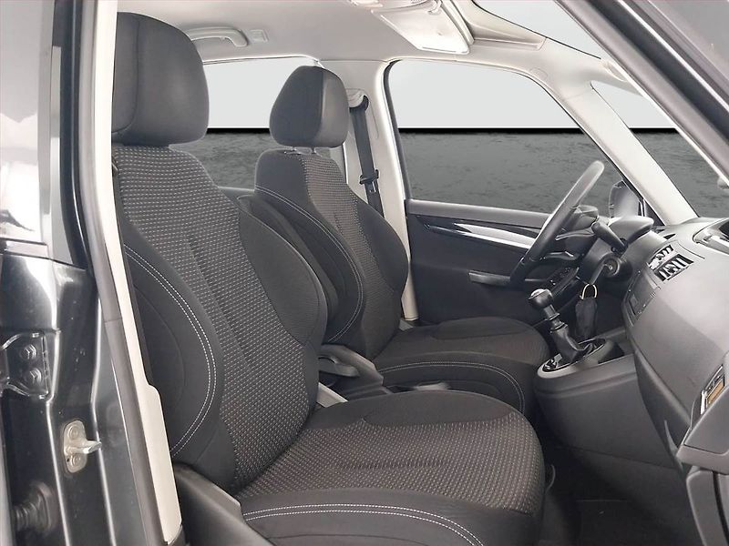 Citroën C4 Picasso (2013) 1.6 HDi, Serv.kniha, Tempomat - fotka 9 z 19