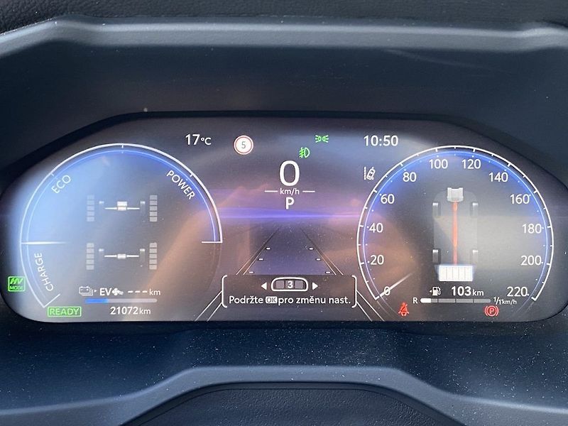 Toyota RAV4 2.5Plug-in, ČR, Executive, 4x4 - fotka 11 z 19