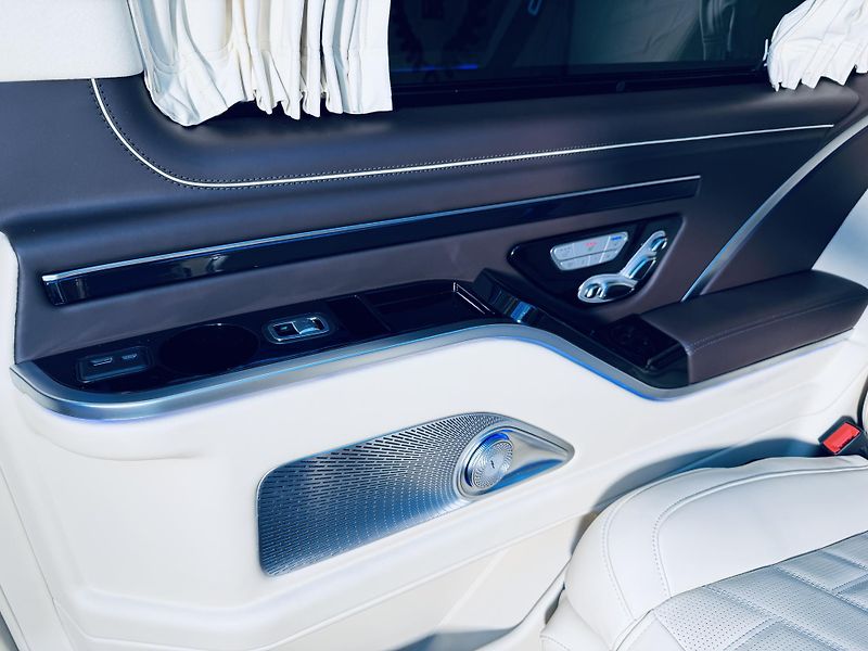 Mercedes-Benz Třídy V (2025) 300d*MAYBACH* - fotka 34 z 50