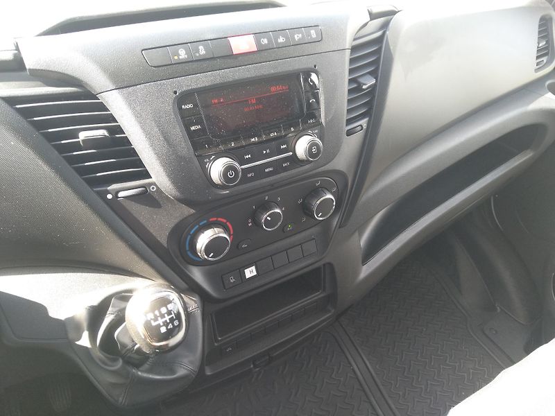 Iveco Daily   3,0L celo - fotka 7 z 8