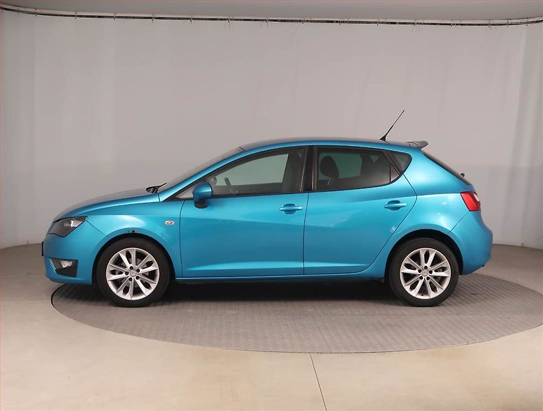 Seat Ibiza (2013) 1.2 TSI, Tempomat - fotka 3 z 17