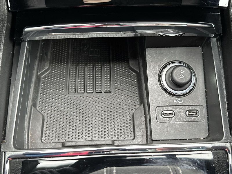 Škoda Karoq (2025) 2.0 TDI 4x4 DSG SportLine - fotka 17 z 34