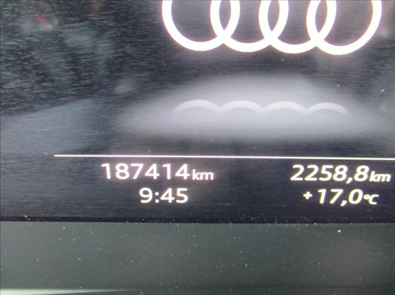 Audi A6 Allroad 3,0 50TDI,quattro,servis, DPH, - fotka 20 z 50