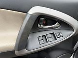 Toyota RAV4 2.2 D4-D 4x4 KLIMA  REZERVACE - náhled 14