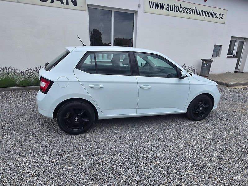 Škoda Fabia (2015) 1.0 MPi TOP STAV - fotka 3 z 21
