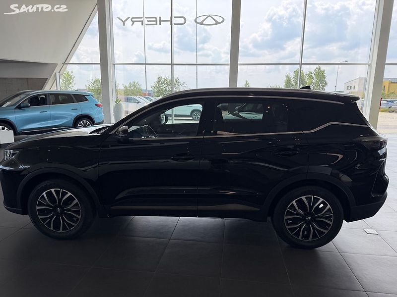 Chery Tiggo 7 PHEV (2026) UNIQUE PANORAMA - fotka 4 z 25