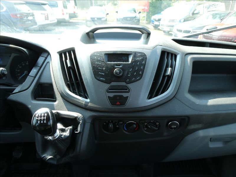 Ford Transit 2,2 TDCi 114kW L3,6.míst,DPH - fotka 16 z 22
