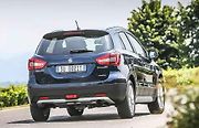 Suzuki S-Cross.