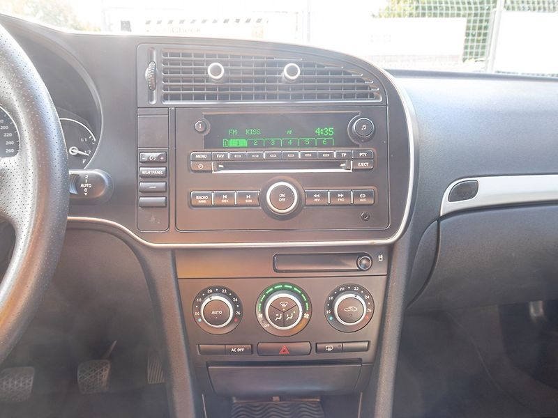 Saab 9-3 (2008) 1.9D 110KW – PĚKNÝ - fotka 20 z 44