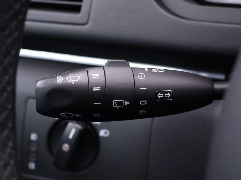 Mercedes-Benz Třídy B 2,0 D 80kW Automat CZ - fotka 18 z 28