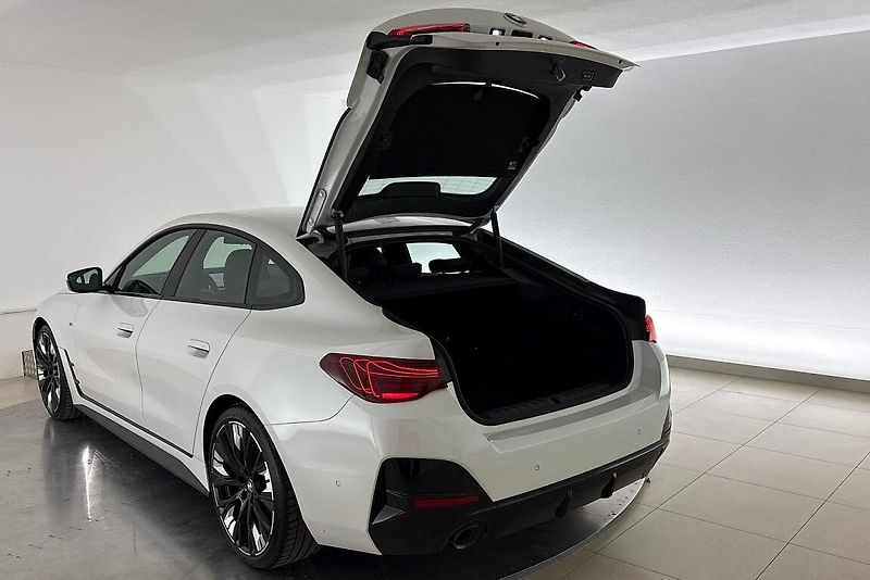 BMW Řada 4 řady 4 | 420d xDrive - fotka 9 z 26