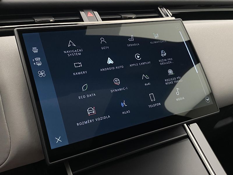 Land Rover Range Rover Velar D300 Dynamic SE REZERVACE - fotka 37 z 61