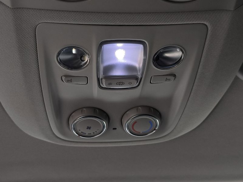 Toyota ProAce Verso (2022) L1 SELECTION 2.0 D-4D 130kW, Č - fotka 26 z 30