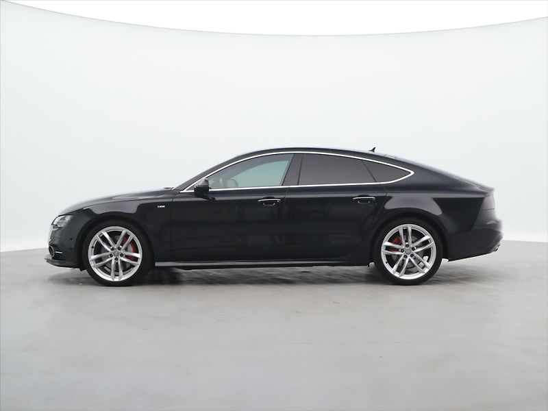 Audi A7 Sportback 3,0 TDI 235kW S-Line - fotka 8 z 35