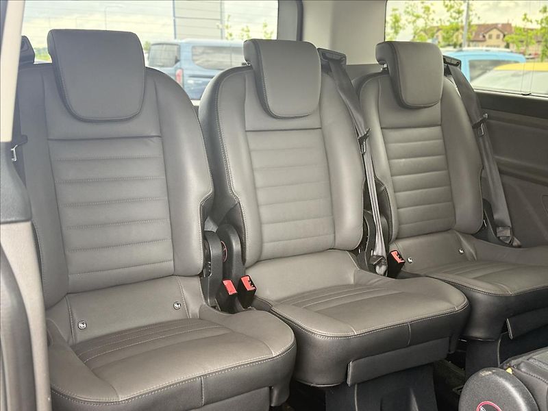 Ford Tourneo Custom 2,0 EcoBlue 136 kW Titanium X - fotka 16 z 25