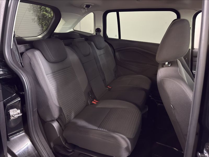 Ford Grand C-MAX 1,5   TDCI TITAN AT KAMERA FUL - fotka 26 z 39