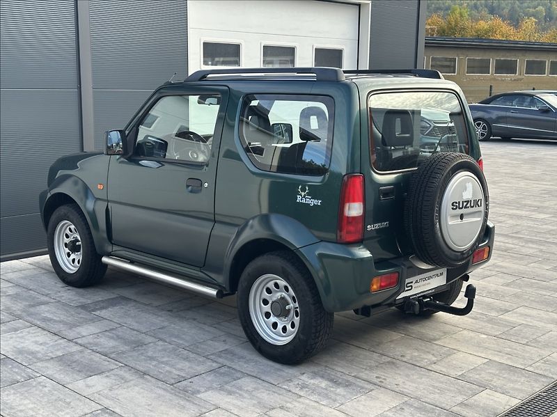 Suzuki Jimny 1,3 86PS  Club Ranger 4x4 - fotka 10 z 46