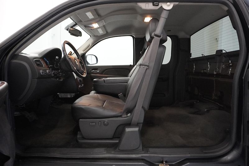 Chevrolet Silverado 2500 6.6 V8 - fotka 11 z 39