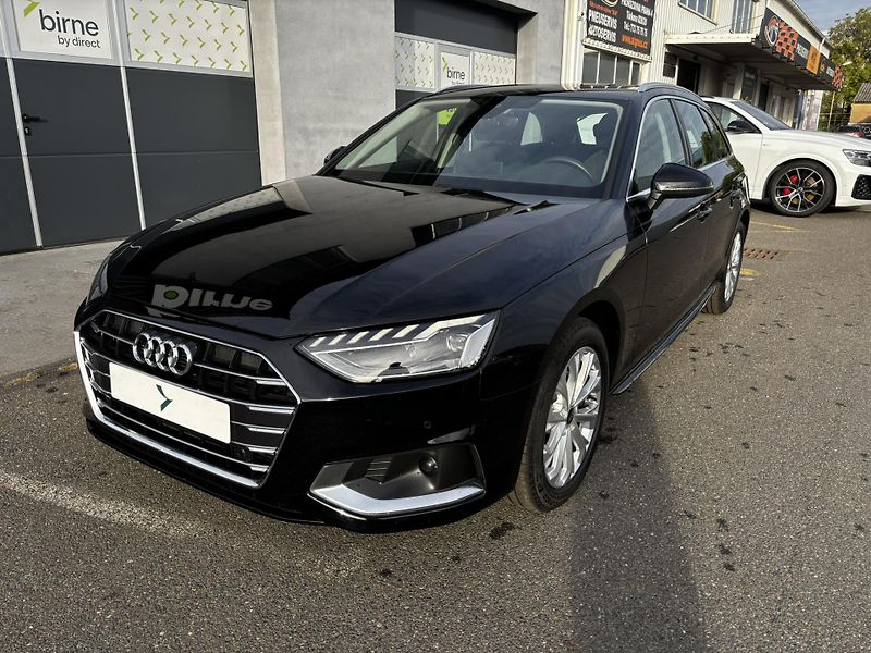 Audi A4 (2024) Avant Advanced 35 2.0 TFSI - fotka 6 z 13