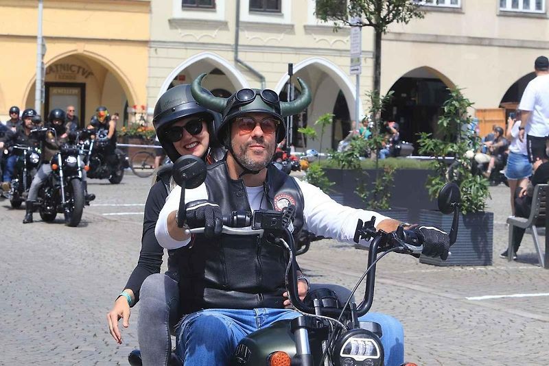 Setkání nadšenců a majitelů motocyklů Indian z celého světa v Českých Budějovicích.