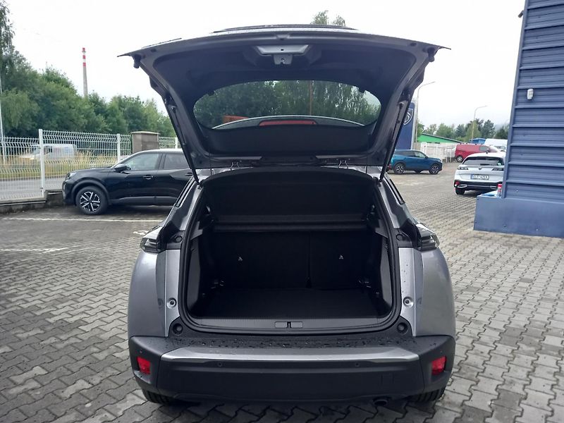 Peugeot 2008 (2026) BUSINESS Turbo 100k MAN6 - fotka 11 z 20