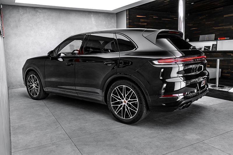 Porsche Cayenne black edition, soft Bose, PASM - fotka 7 z 26