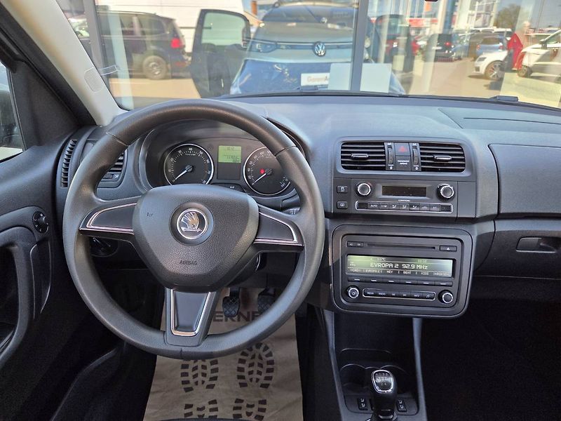 Škoda Roomster (2014) 1.2 TSI - fotka 10 z 27