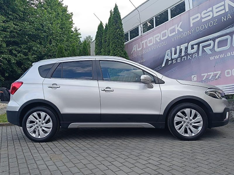 Suzuki SX4 S-Cross 1.4/103kW, COMFORT - fotka 4 z 37