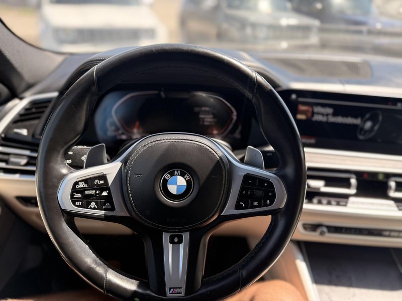 BMW X6 (2021) 40D, M-SPORT,ČR,1 MAJITEL - fotka 27 z 42