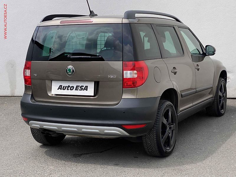 Škoda Yeti (2012) 1.4 TSi, Ambition, navi - fotka 4 z 17