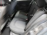 Škoda Fabia (2006) 1.4 i, 2.maj, AC - náhled 10