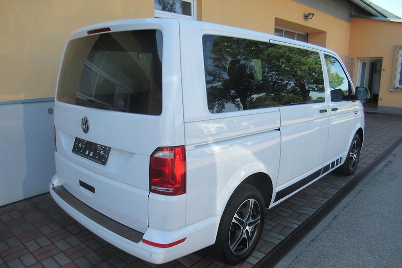 Volkswagen Multivan 2.0 TDI DSG 4MOTION AUT. KLIMA - fotka 6 z 24