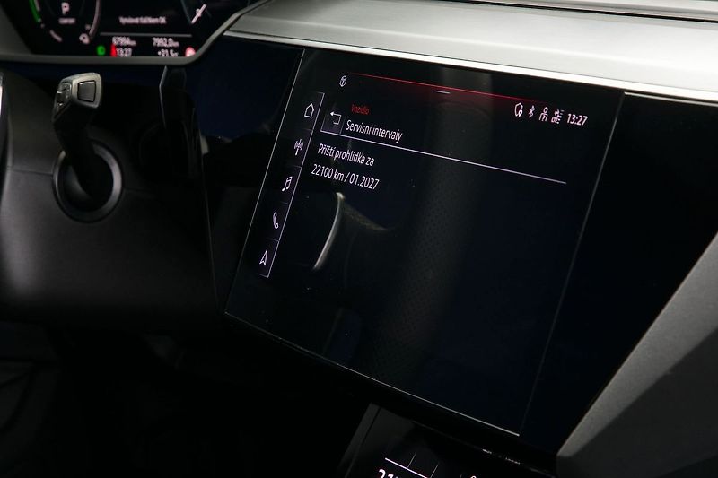 Audi e-tron 55 300kW Kessy Kamera Tažné - fotka 28 z 33