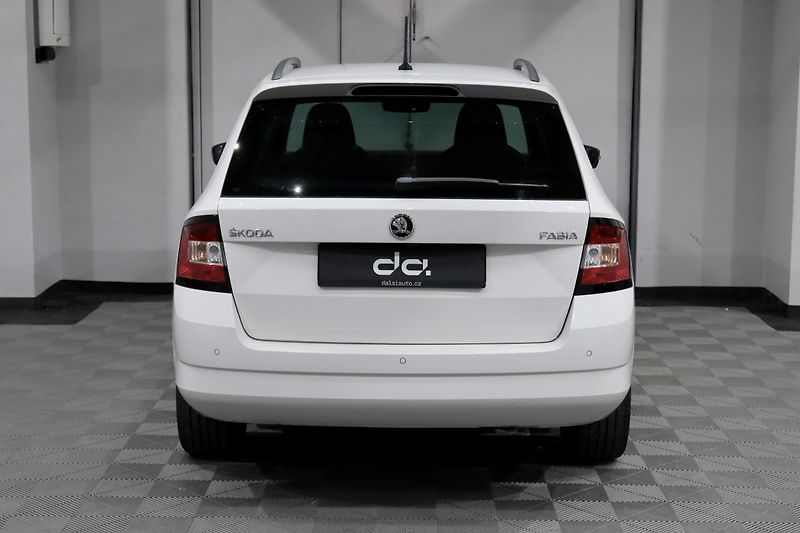 Škoda Fabia 3 Combi 81 kW Monte Carlo - fotka 7 z 31