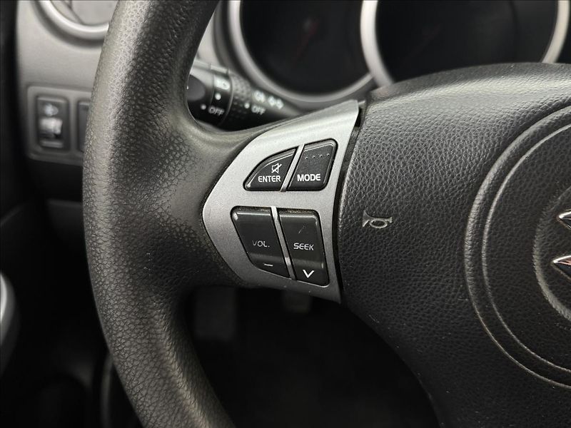 Suzuki Grand Vitara 1,9 4X4 TAŽNÉ CZ VELKÝ SERVIS - fotka 8 z 26