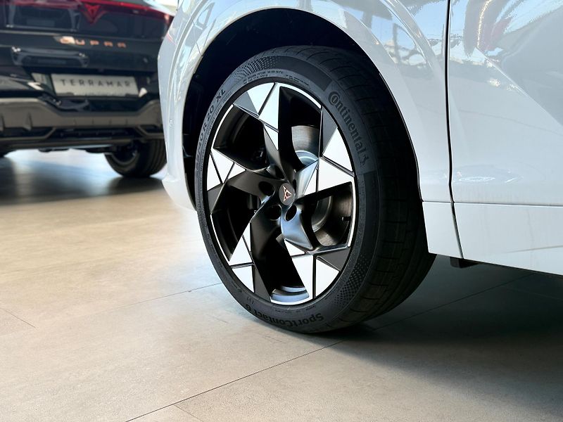 Cupra Terramar (2026) VZ 2.0 TSi 265k DSG 4WD - fotka 16 z 16