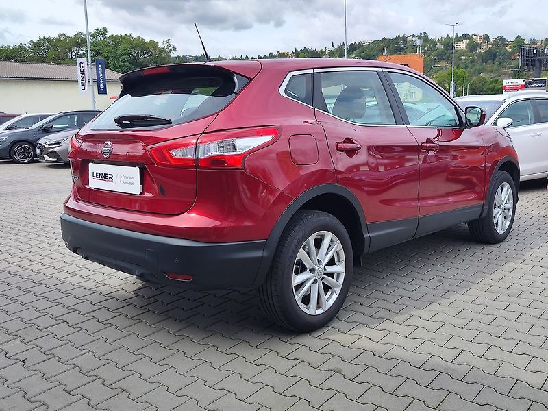 Nissan Qashqai 1.6 Dig-T/120kW Acenta - fotka 5 z 29
