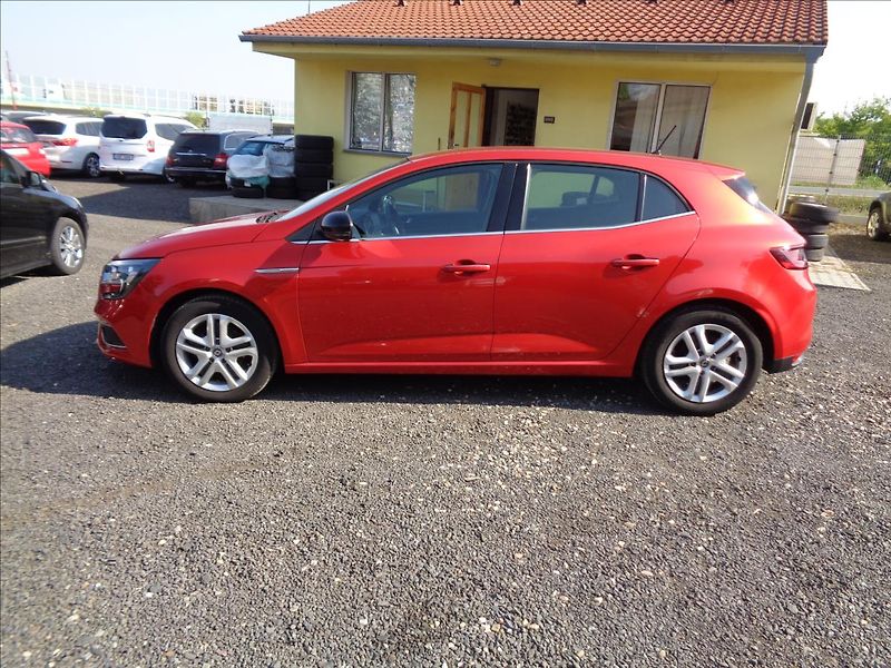 Renault Mégane 1,6 - fotka 4 z 11