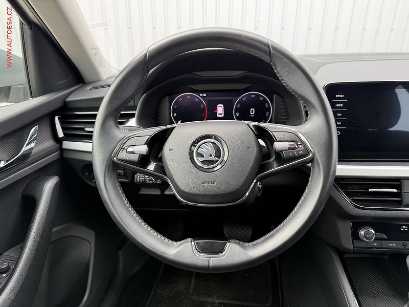 Škoda Kamiq (2021) 1.0 TSi, Business, DSG, LED - fotka 12 z 20
