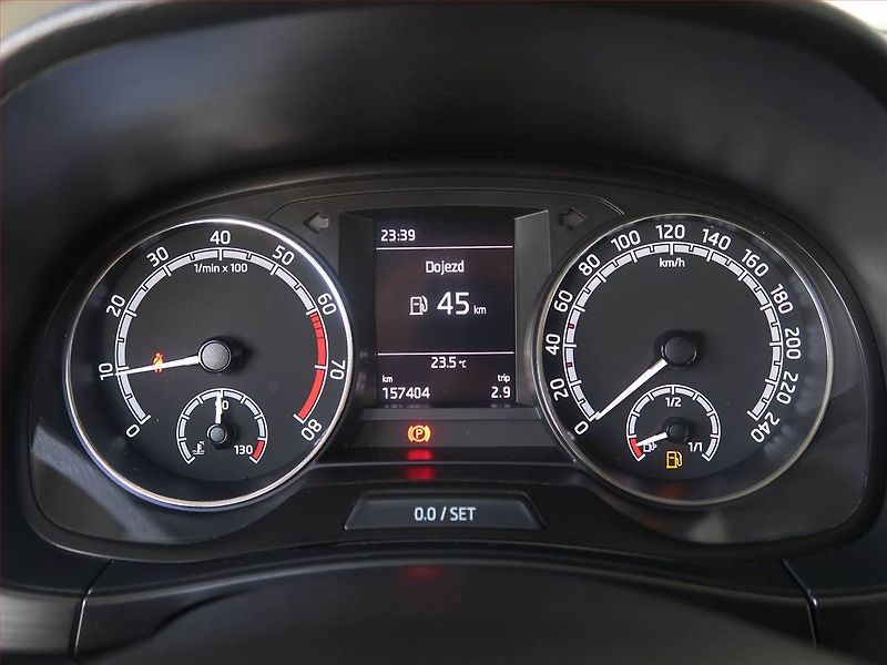 Škoda Fabia (2020) Style 1.0 TSI, ČR,1.maj - fotka 11 z 16