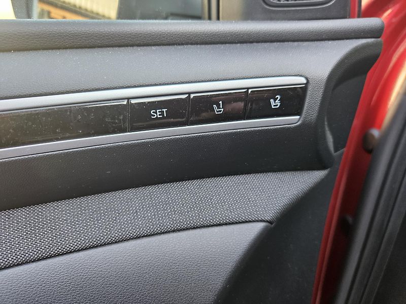 Hyundai Tucson (2021) 1,6 T-GDI 110 kW, manuál, ČR - fotka 21 z 37