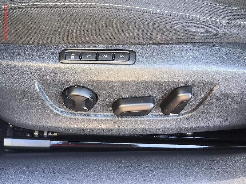 Škoda Superb (2019) 2.0TDI, ČR, Ambition, DSG - fotka 11 z 24