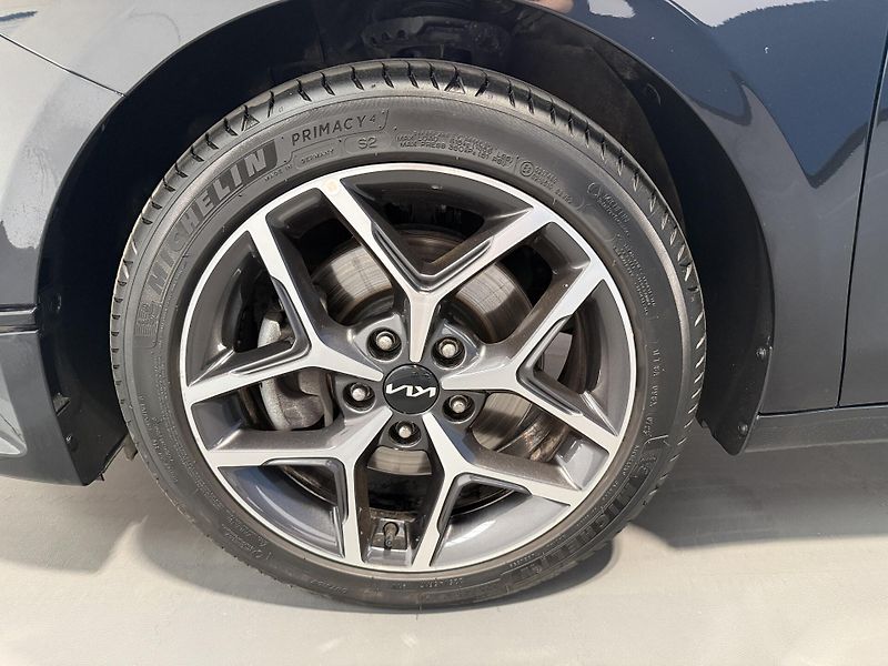 Kia Ceed 1.5 T-GDI 118kW Top SW - fotka 18 z 18