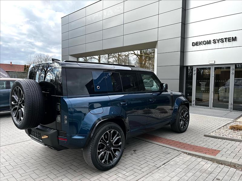 Land Rover Defender (2026) 4,4 110 OCTA P635 V8 AWD - fotka 5 z 24