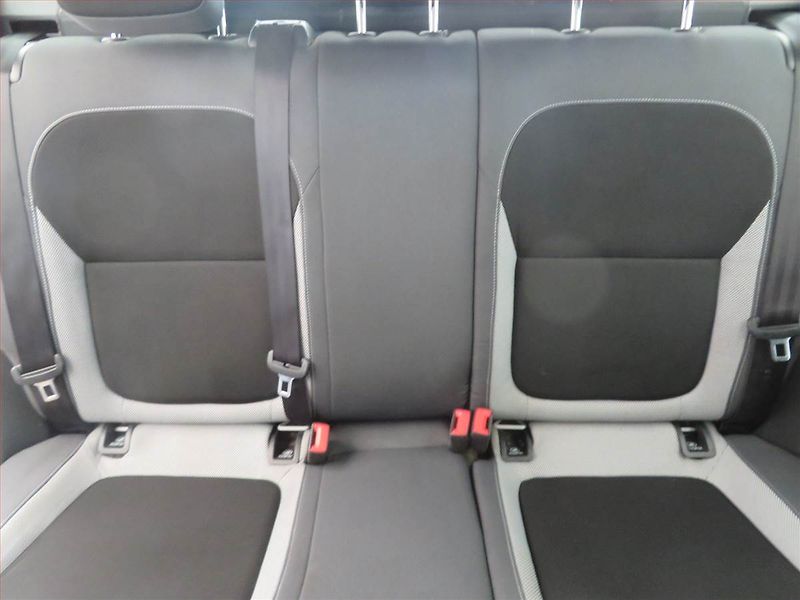 Škoda Fabia (2015) Ambition 1.4 TDI, Serv.kniha - fotka 10 z 14