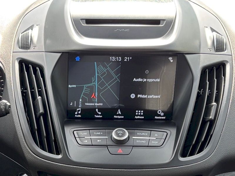 Ford Kuga (2017) Titanium 2.0 TDCi AWD - fotka 6 z 27
