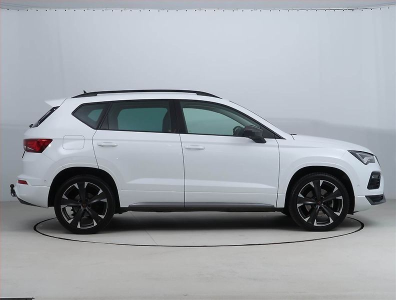 Cupra Ateca (2024) 2.0 TSI - fotka 6 z 20